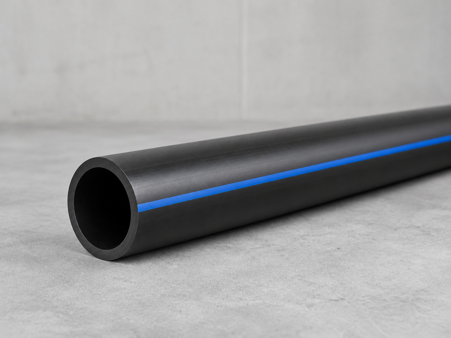 Pipa HDPE ALVApipe 1 inch dengan diameter luar OD 32 mm untuk instalasi saluran air.