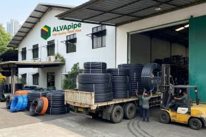 ALVApipe HDPE pipe factory and warehouse in Tangerang with production capacity ready to meet the needs of projects, building material stores, and residential installations.
